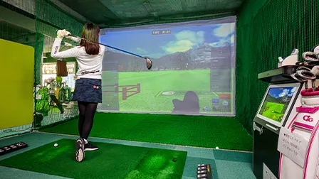 全打席オートティアップ機を搭載!